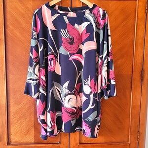 Floral tunic blouse